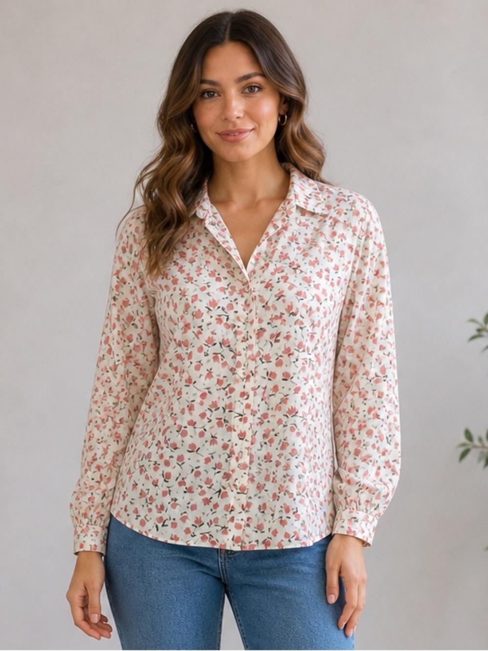 SVS Floral Button-Up Blouse in Cream and Pink